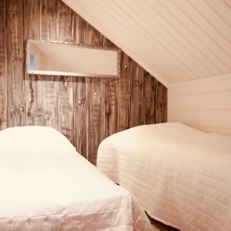 Leviroyal Lumikkolenkki Villas Apartament *